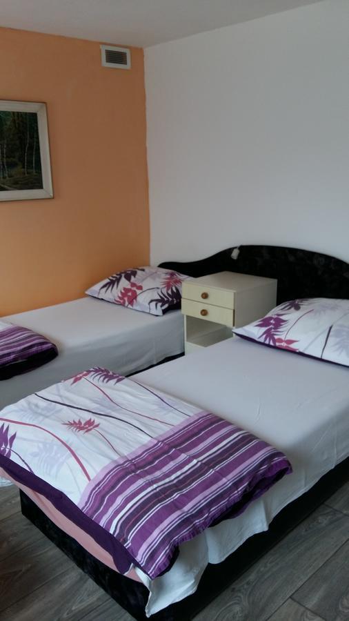 Apartman Marcela Libouchec Esterno foto